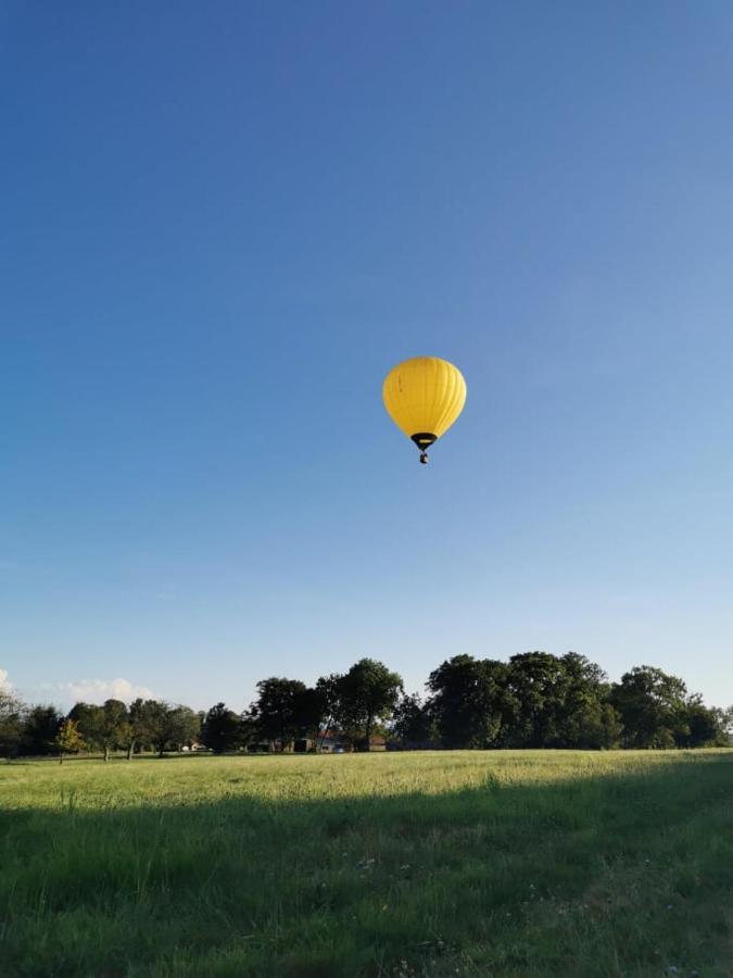 Gites Les Gambes Echenoz-le-Sec Zewnętrze zdjęcie